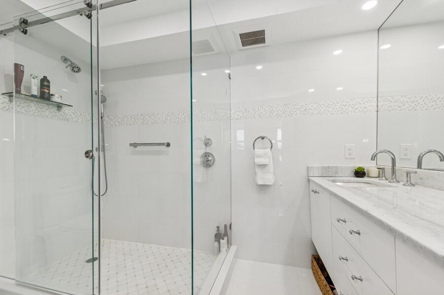 2200 S Ocean Boulevard 203
