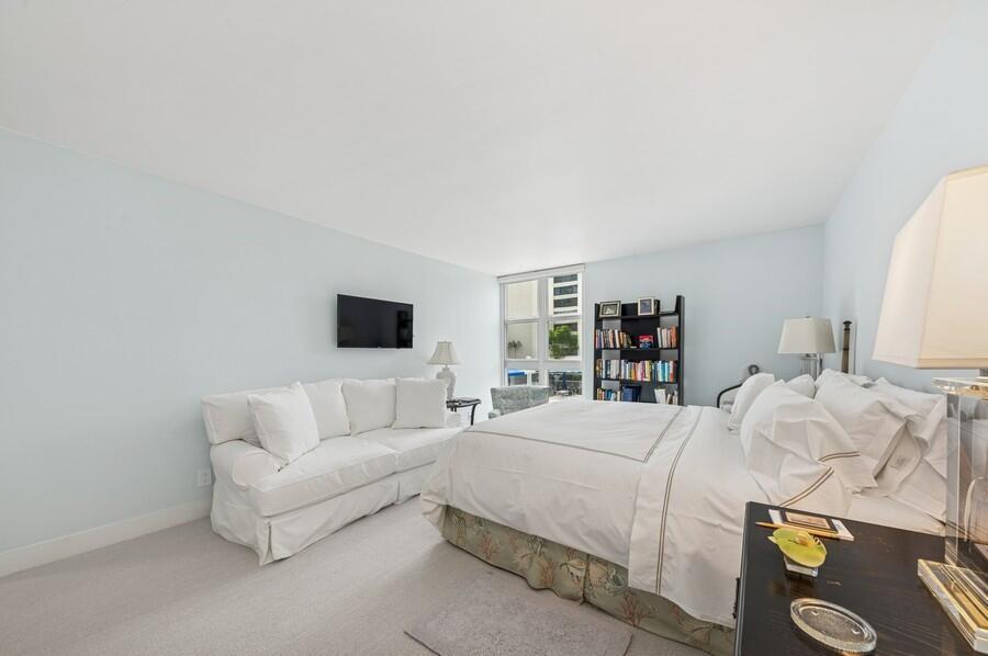 2200 S Ocean Boulevard 203