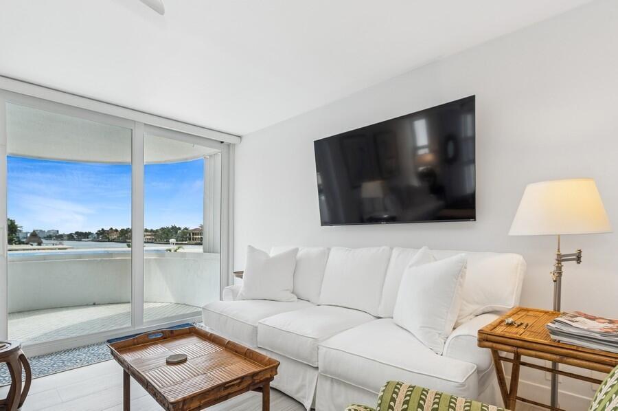 2200 S Ocean Boulevard 203