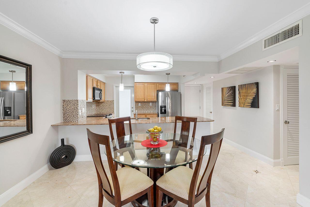 2700 Banyan Road 25c