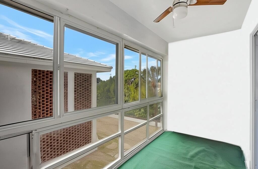 2050 NE 39th Street N313