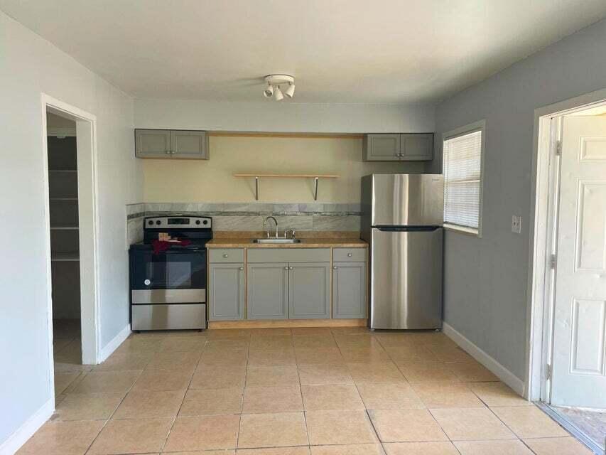 243 SE 24th Avenue A