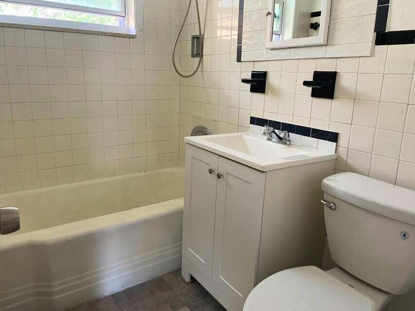 243 SE 24th Avenue A