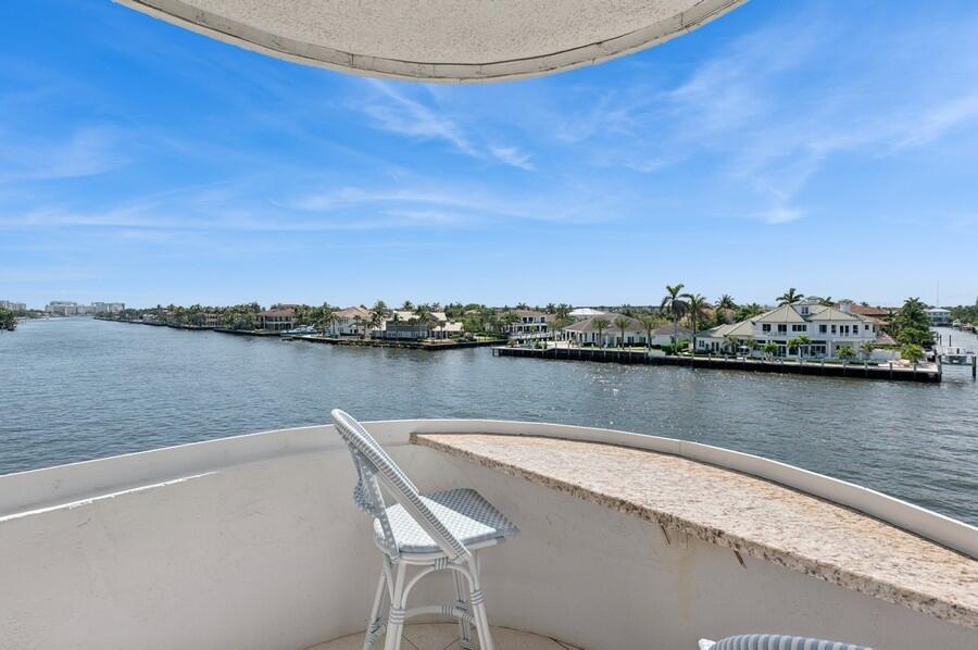 2200 S Ocean Boulevard 401