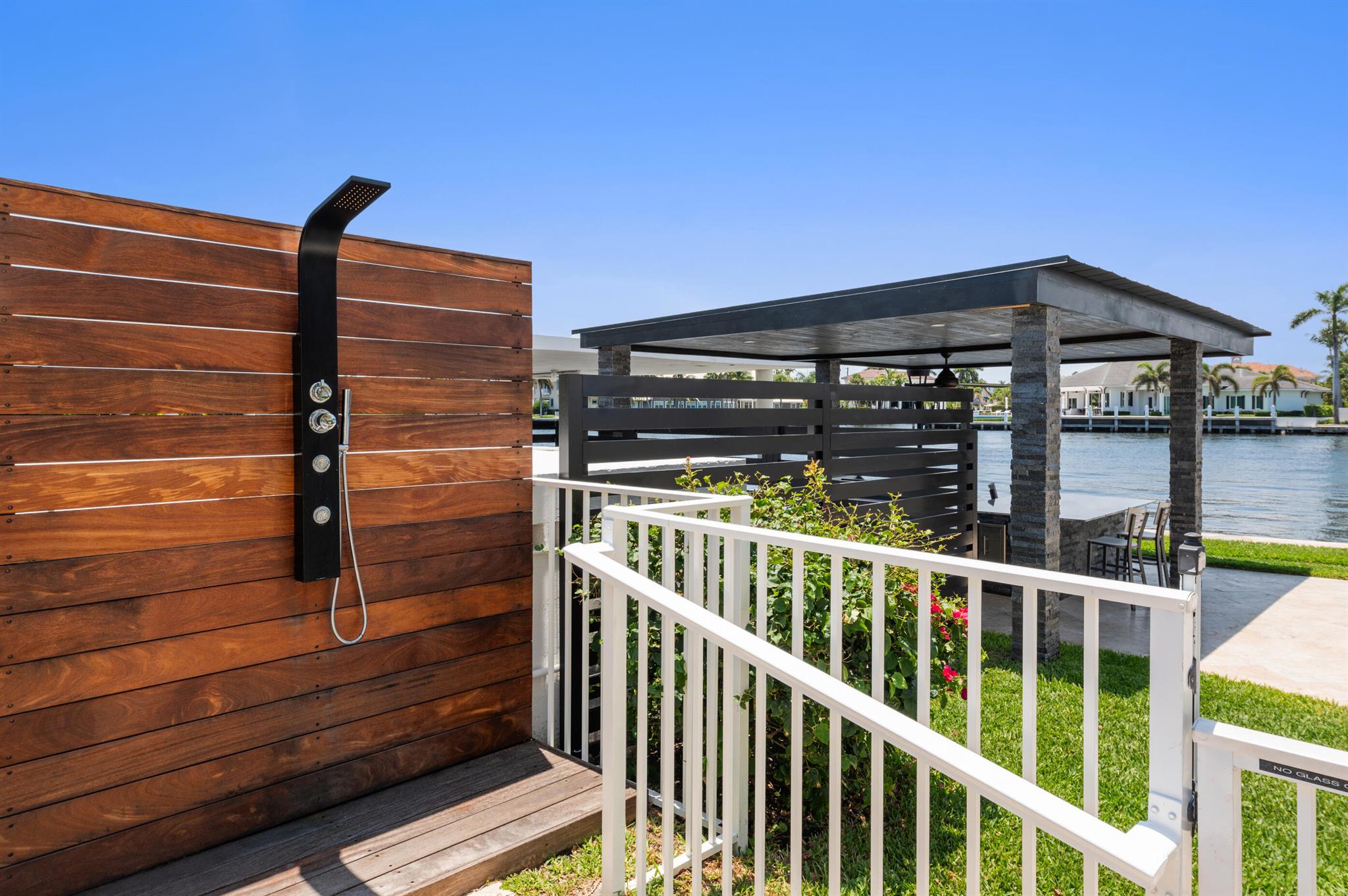 2200 S Ocean Boulevard 401