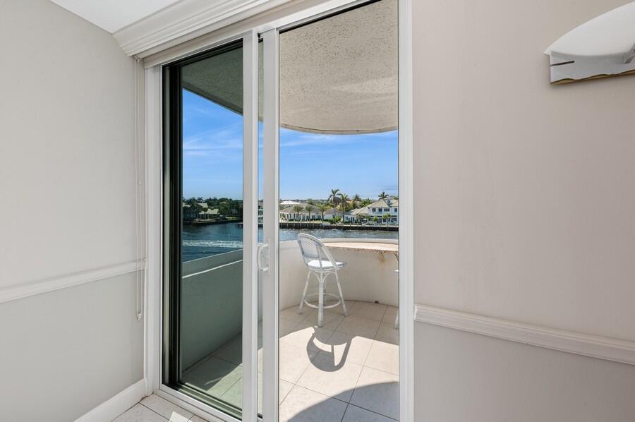 2200 S Ocean Boulevard 401