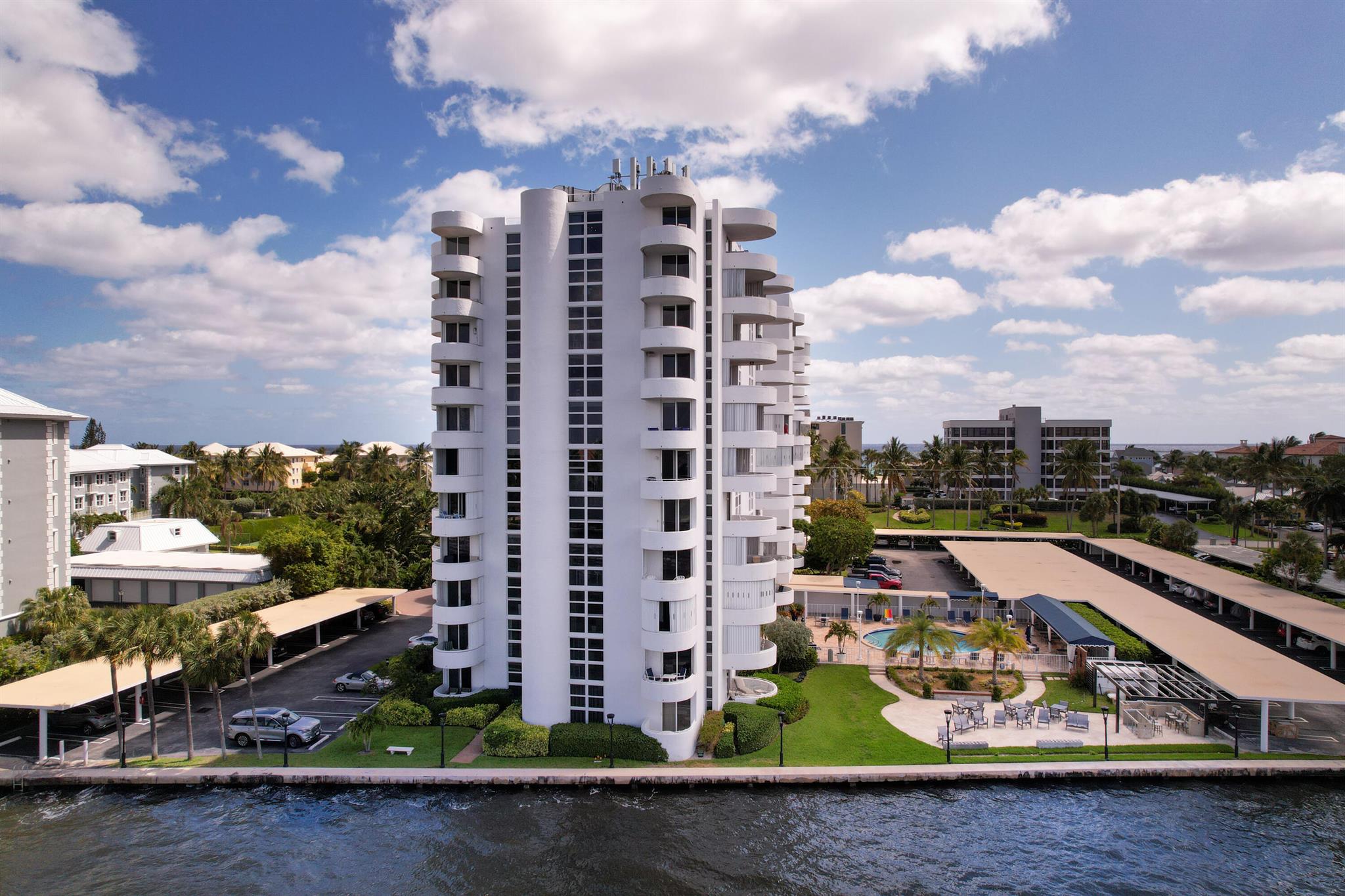 2200 S Ocean Boulevard 401
