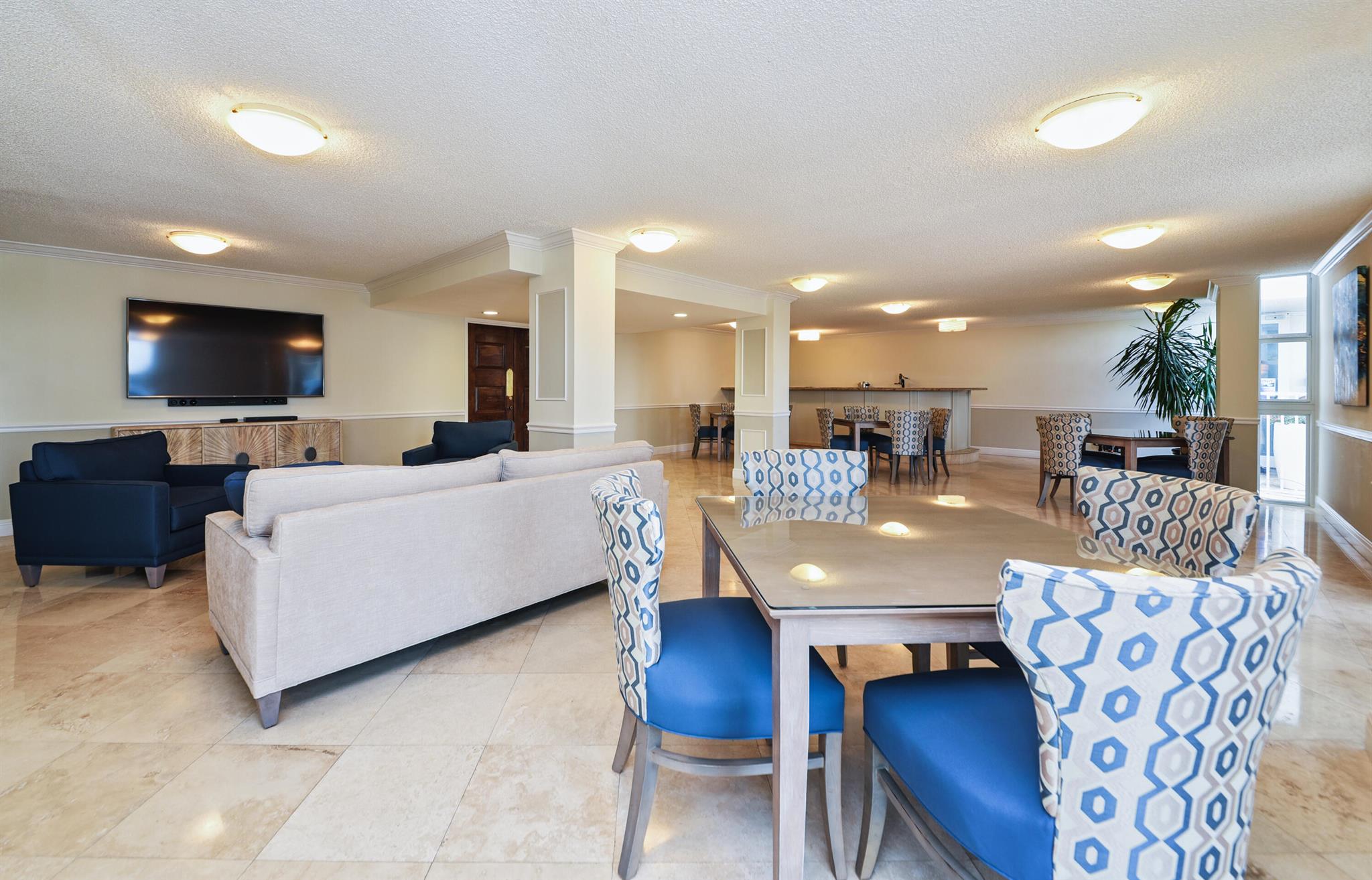 2200 S Ocean Boulevard 401