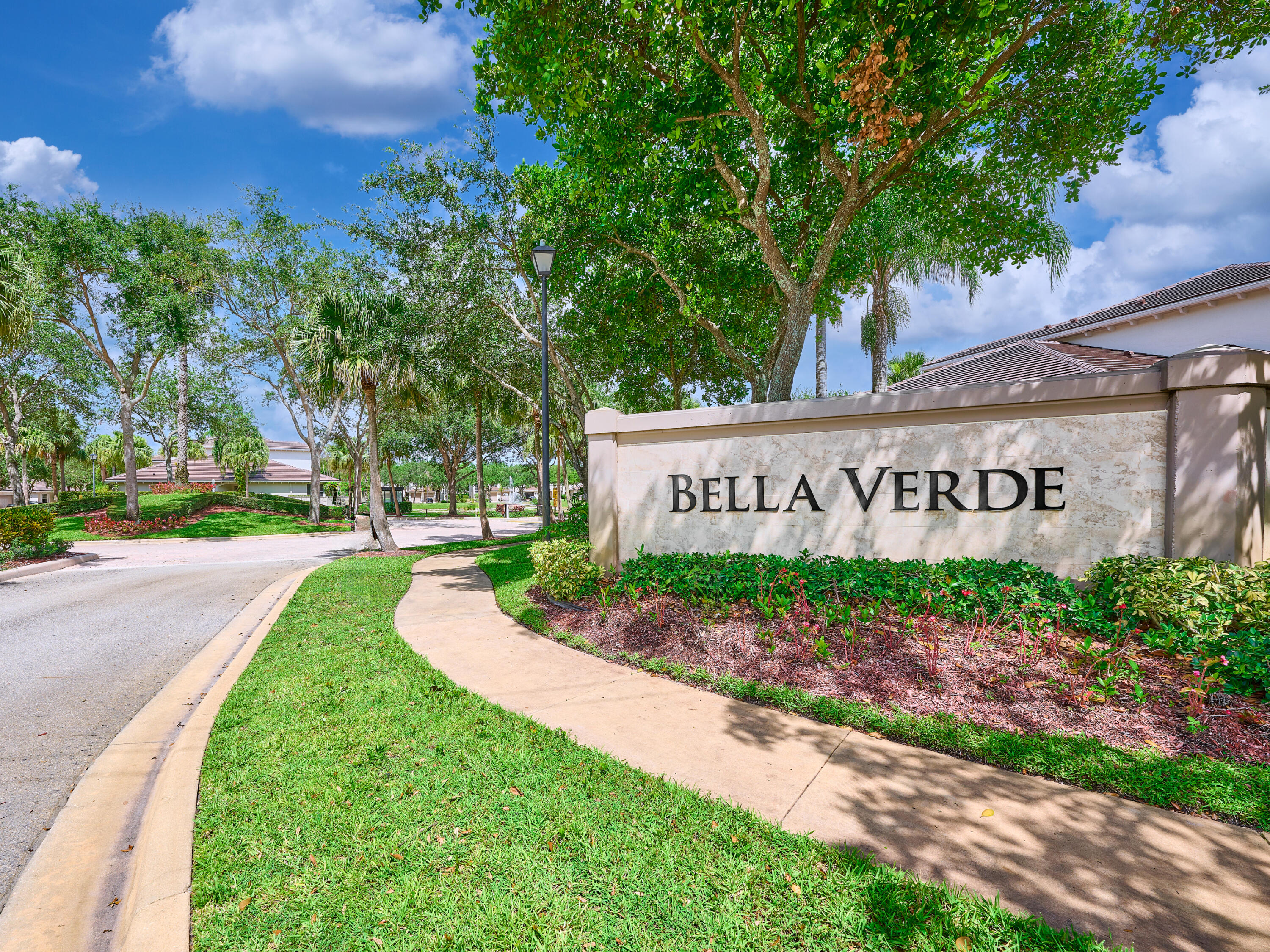 6436 Bella Circle Circle 1105
