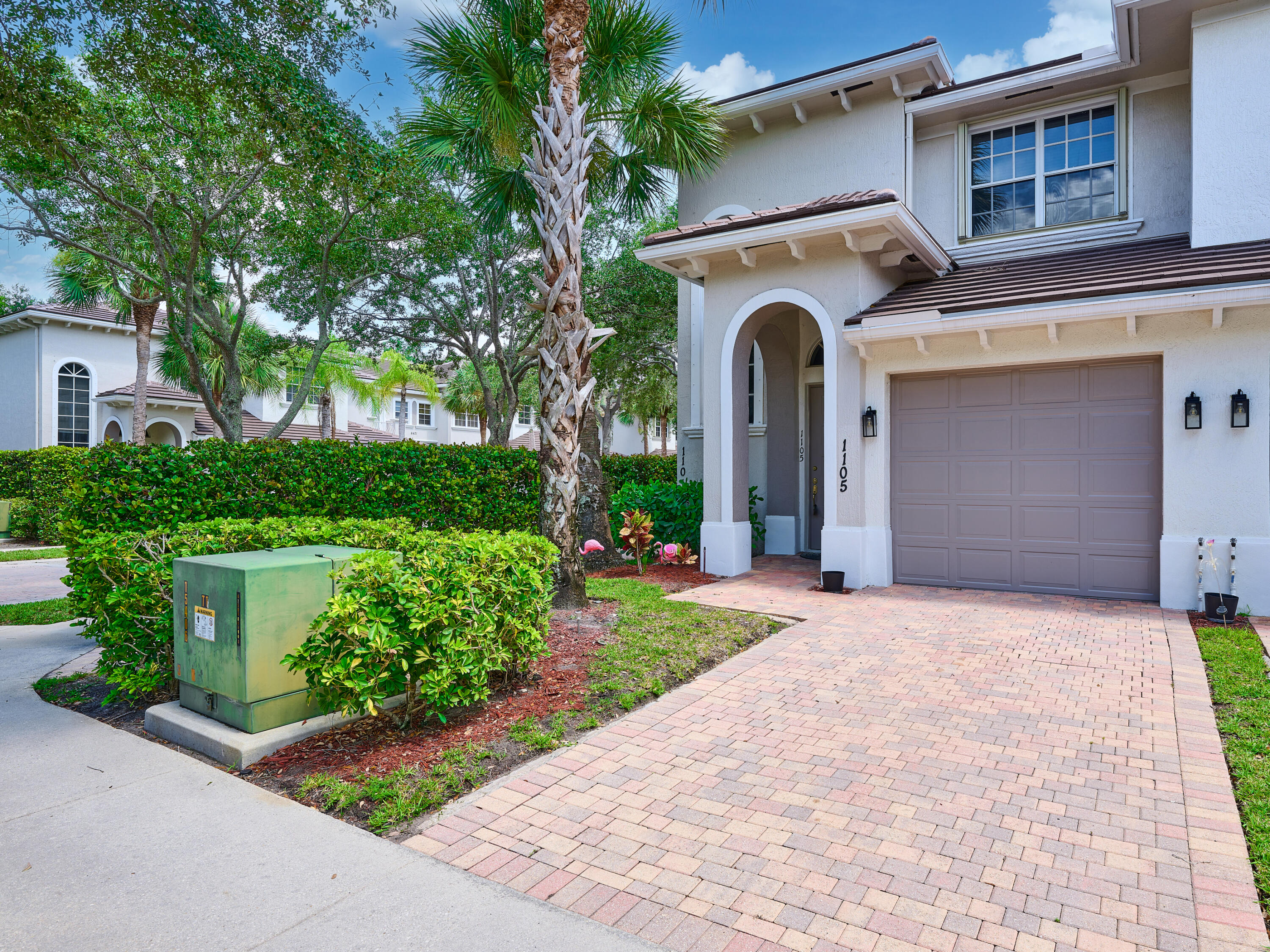 6436 Bella Circle Circle 1105