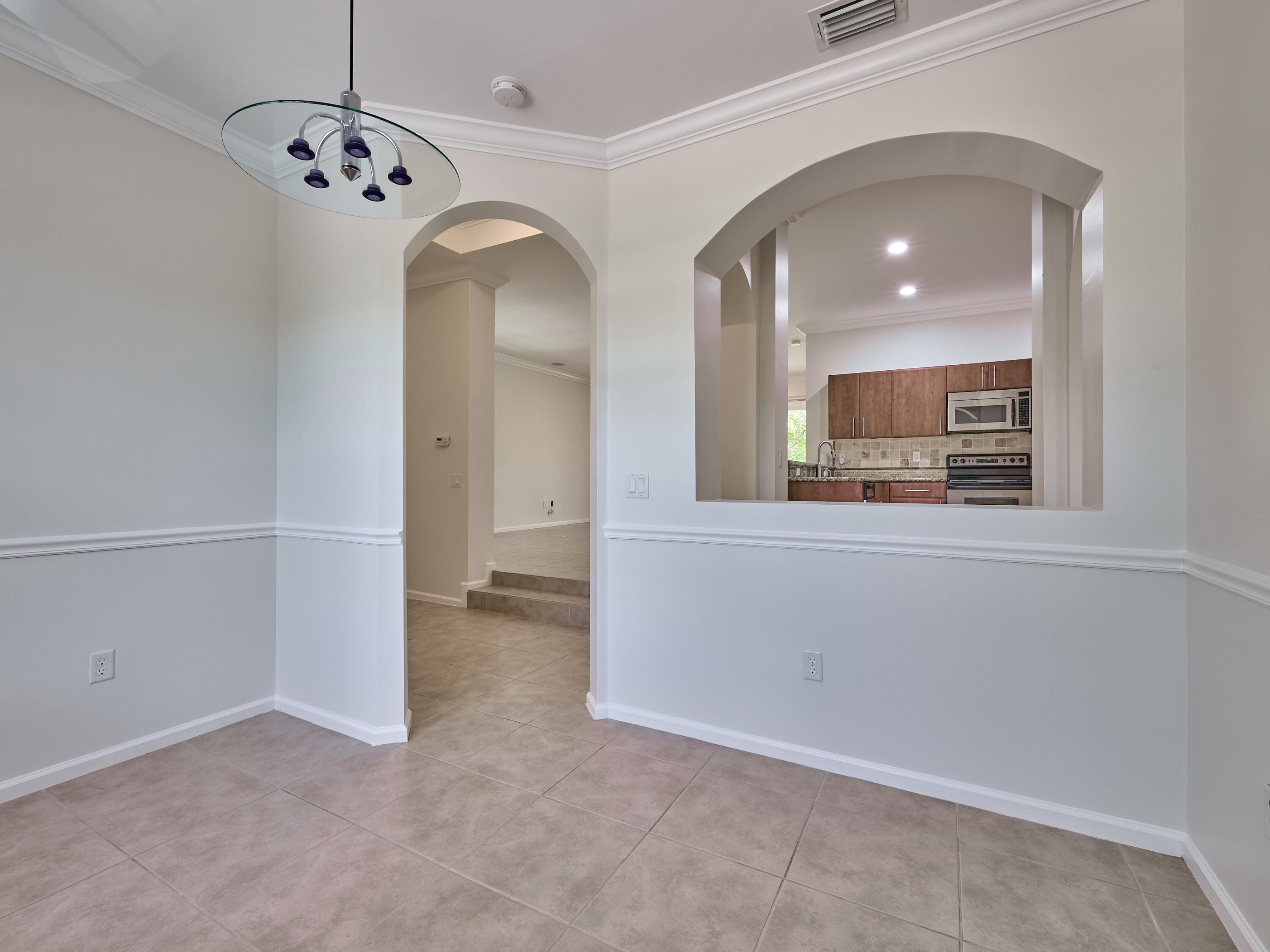 6436 Bella Circle Circle 1105