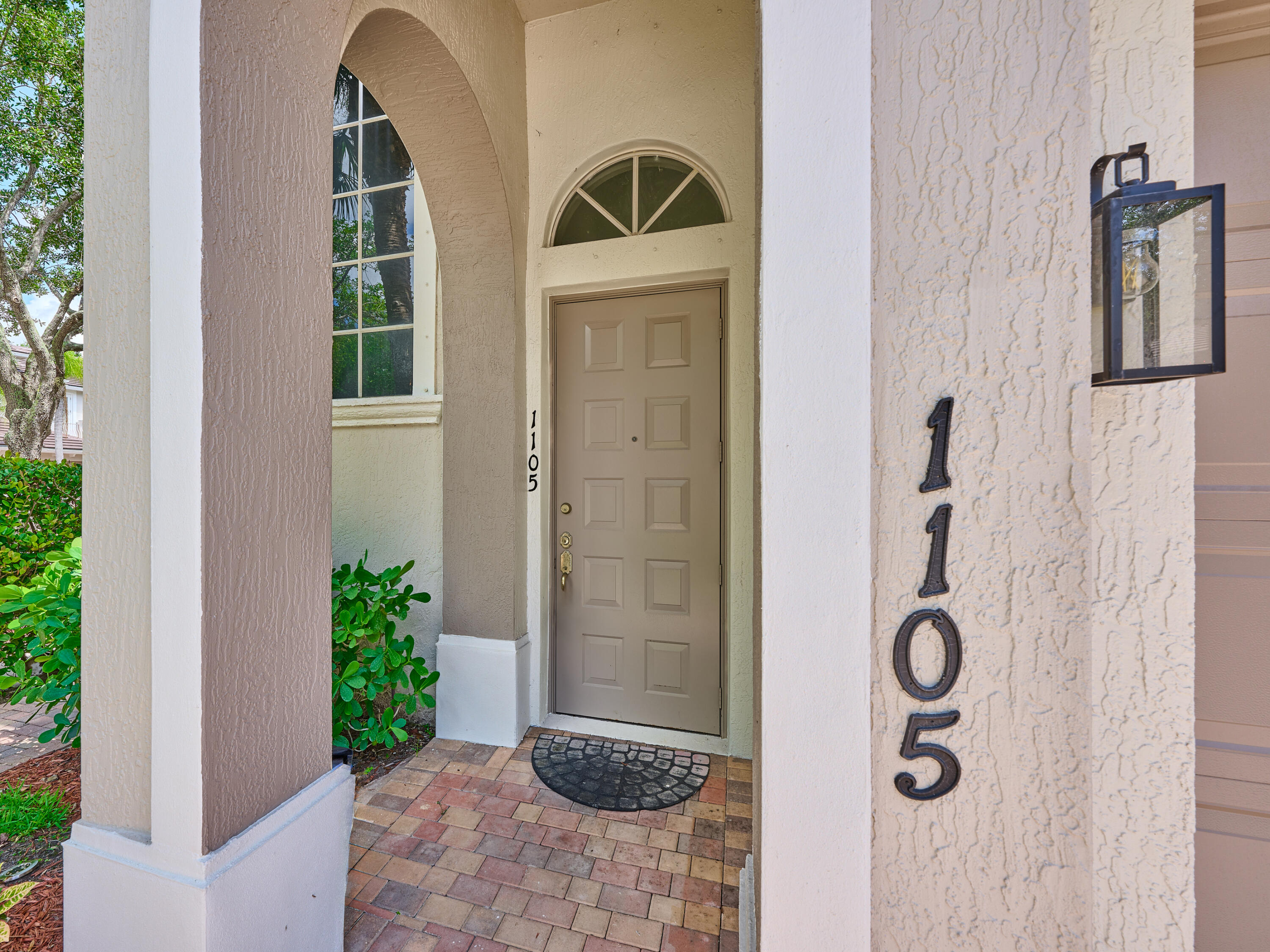 6436 Bella Circle Circle 1105