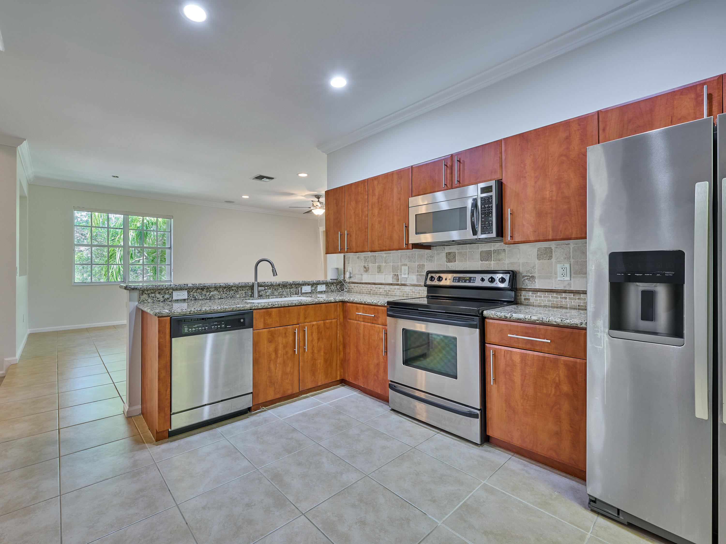 6436 Bella Circle Circle 1105