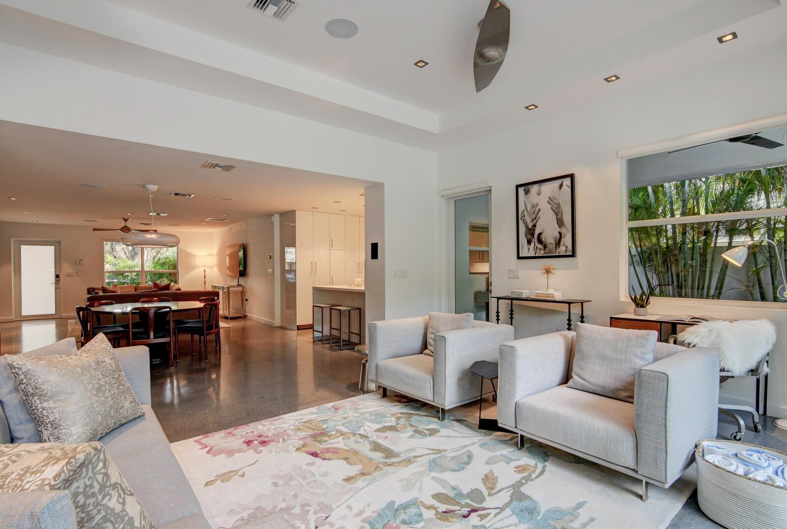 717 NE 1st Court