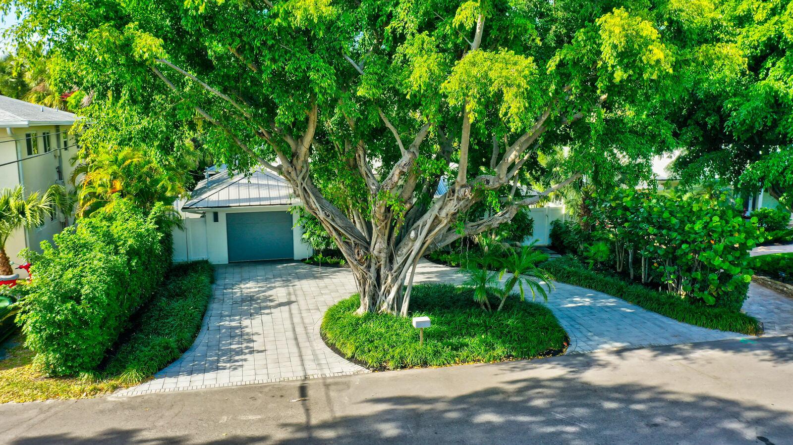 717 NE 1st Court