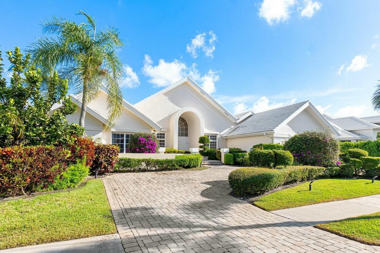 4869 Tallowwood Lane