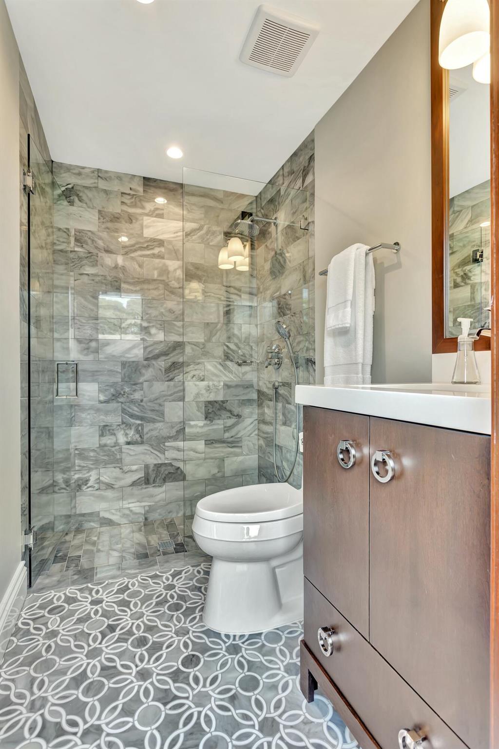 761 SW 87th Terrace