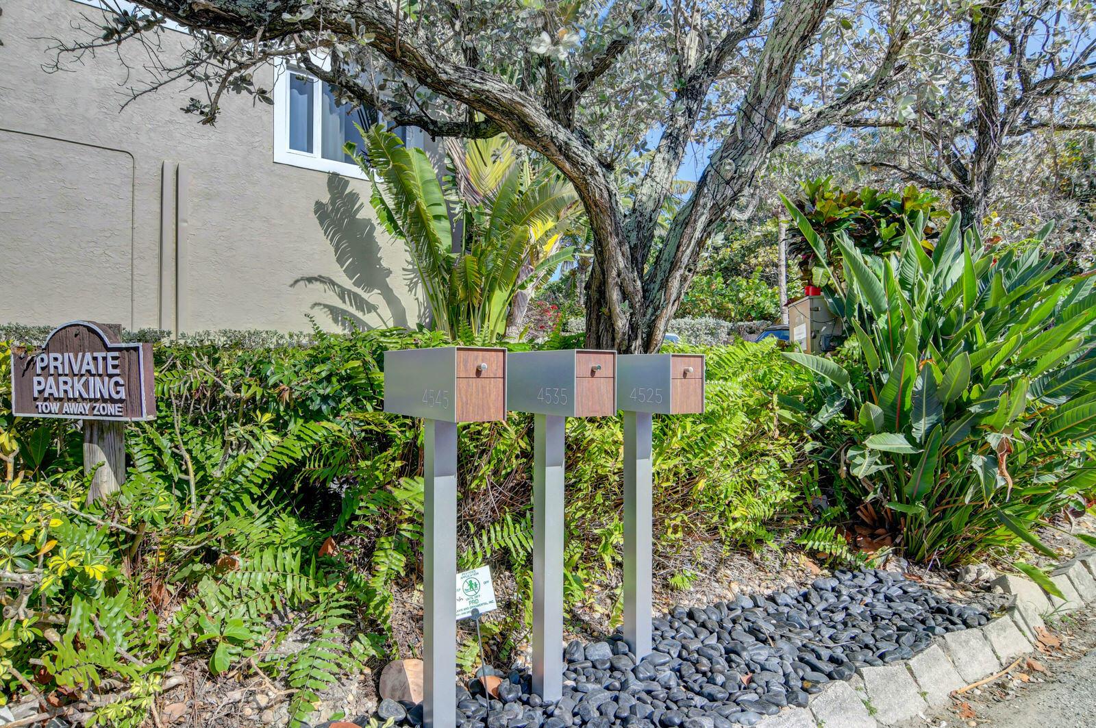 4535 Coquina Road B