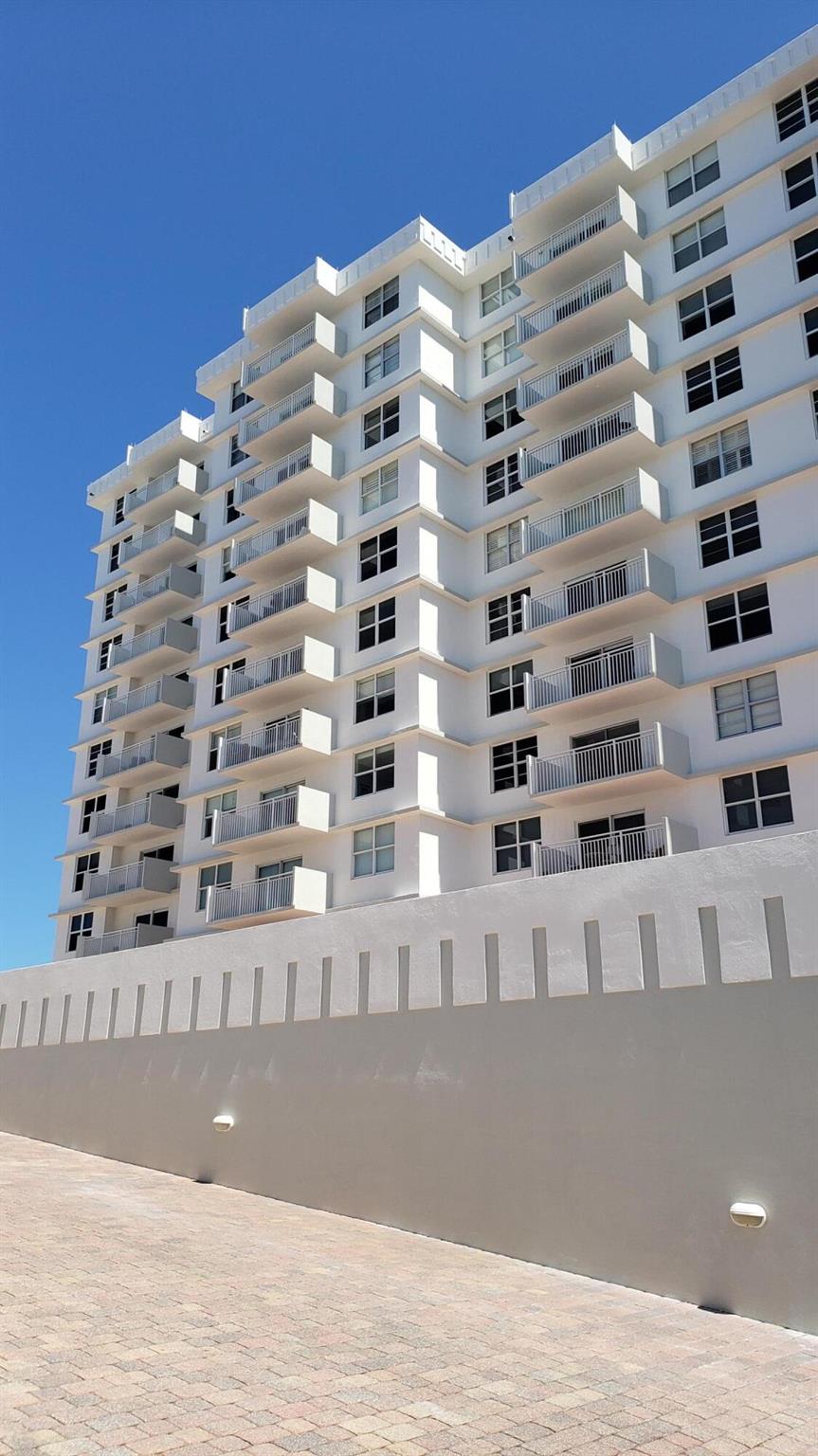 4511 S Ocean Boulevard 904