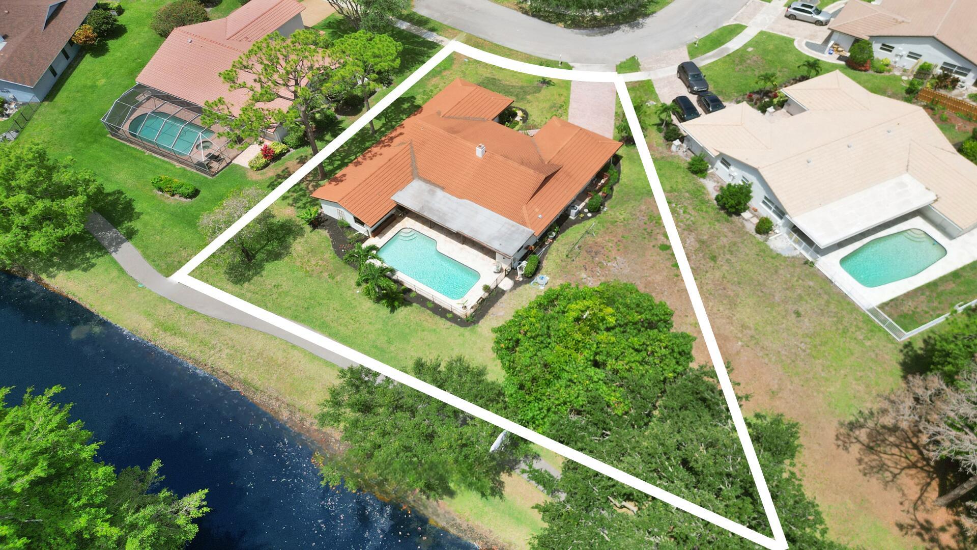 2708 NW 26th Circle