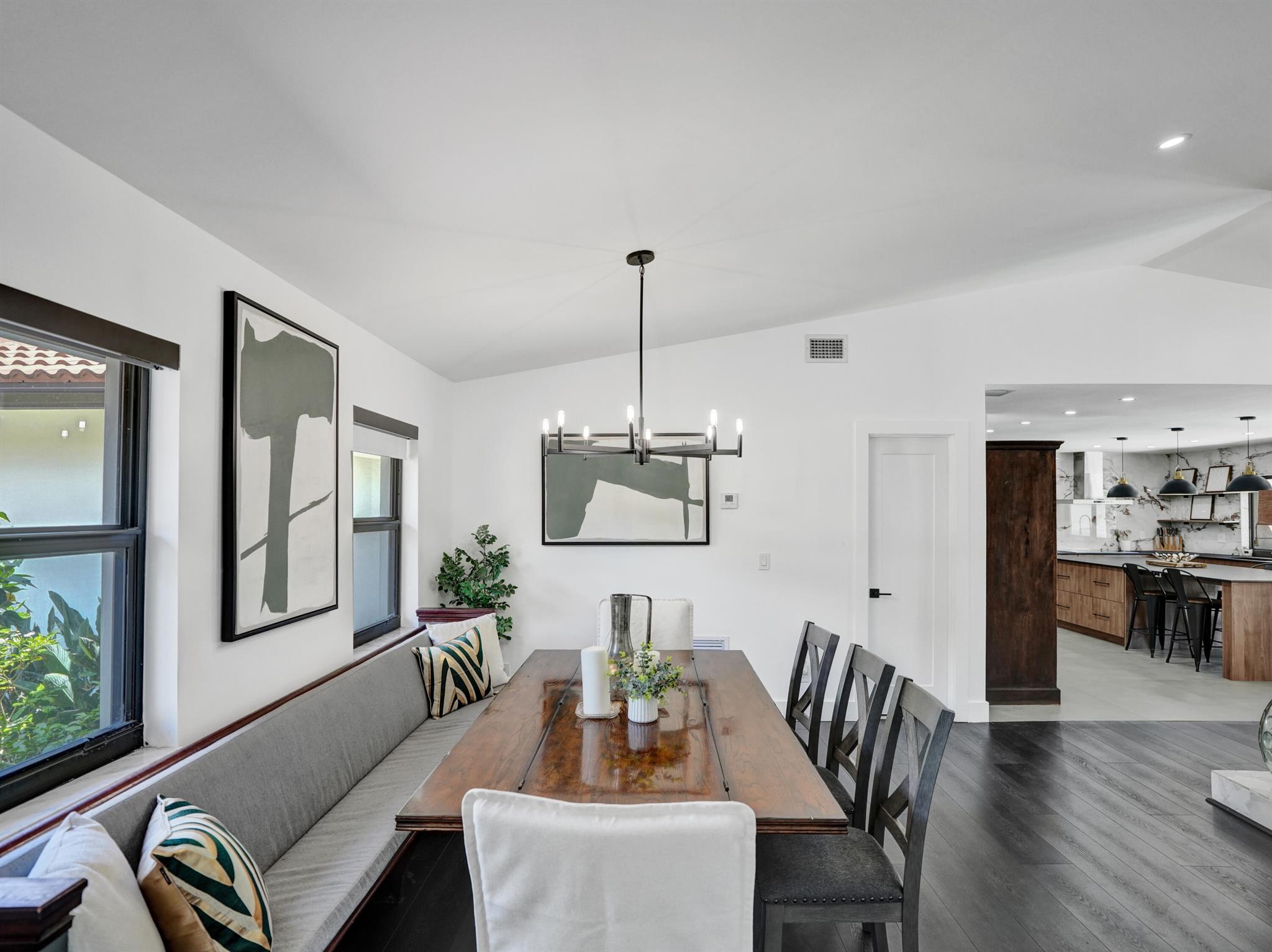 2708 NW 26th Circle