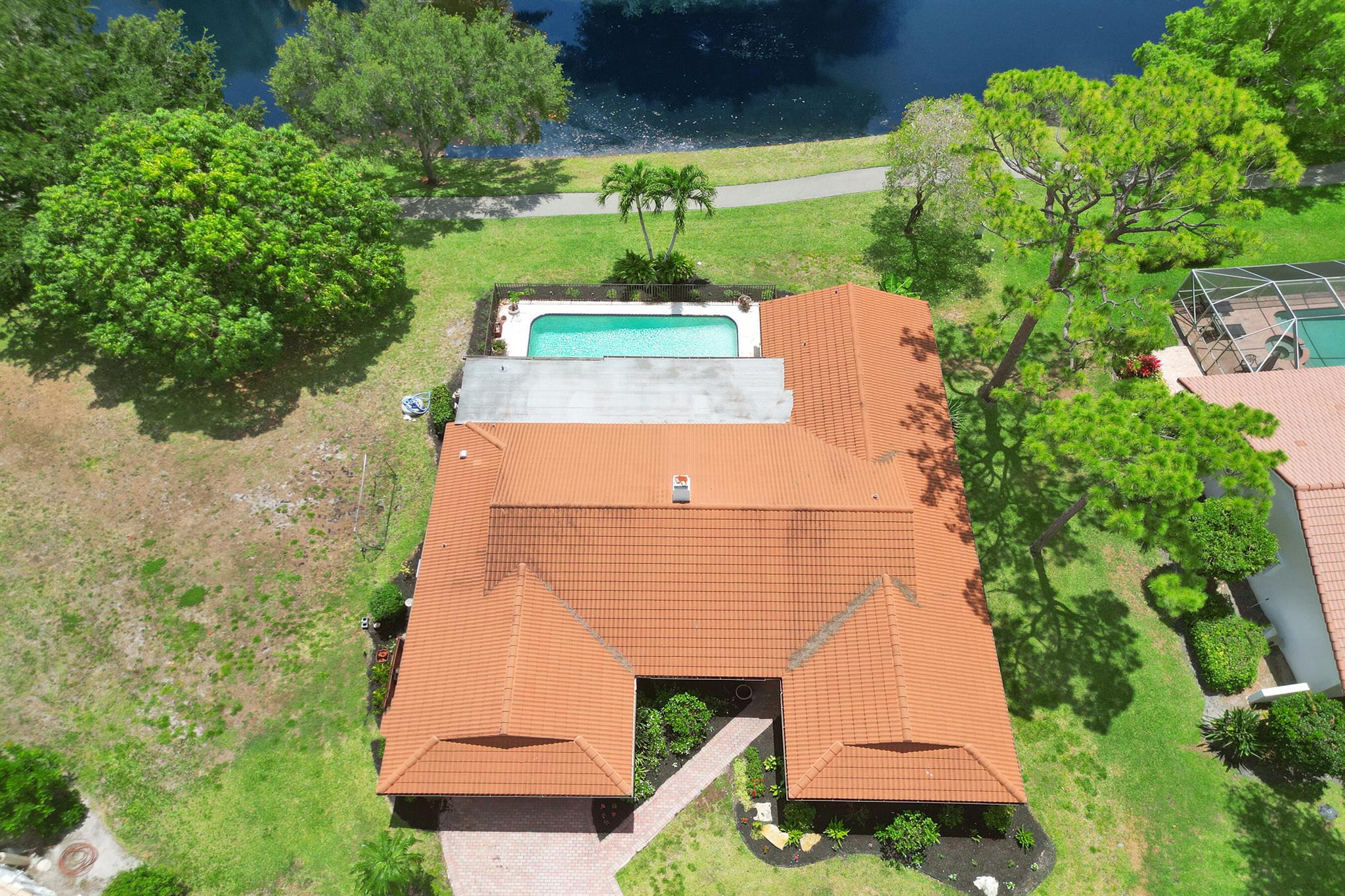2708 NW 26th Circle