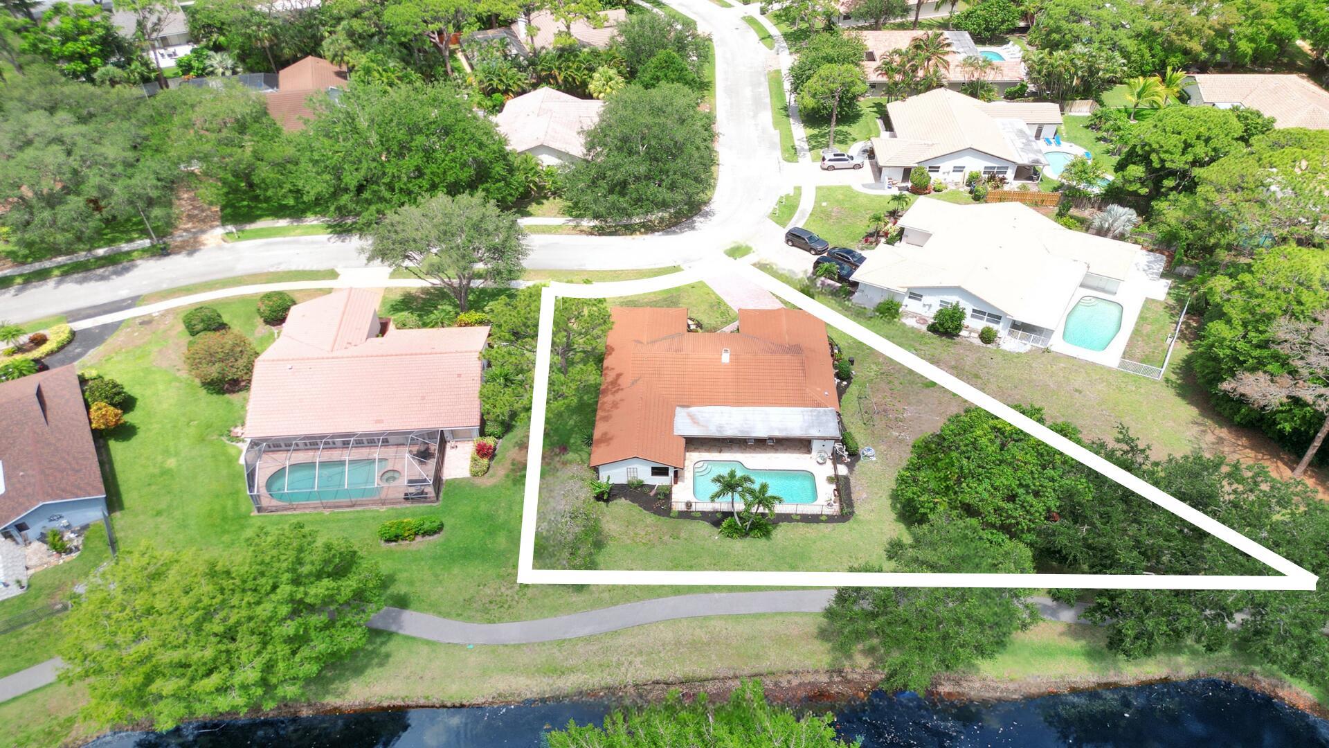 2708 NW 26th Circle