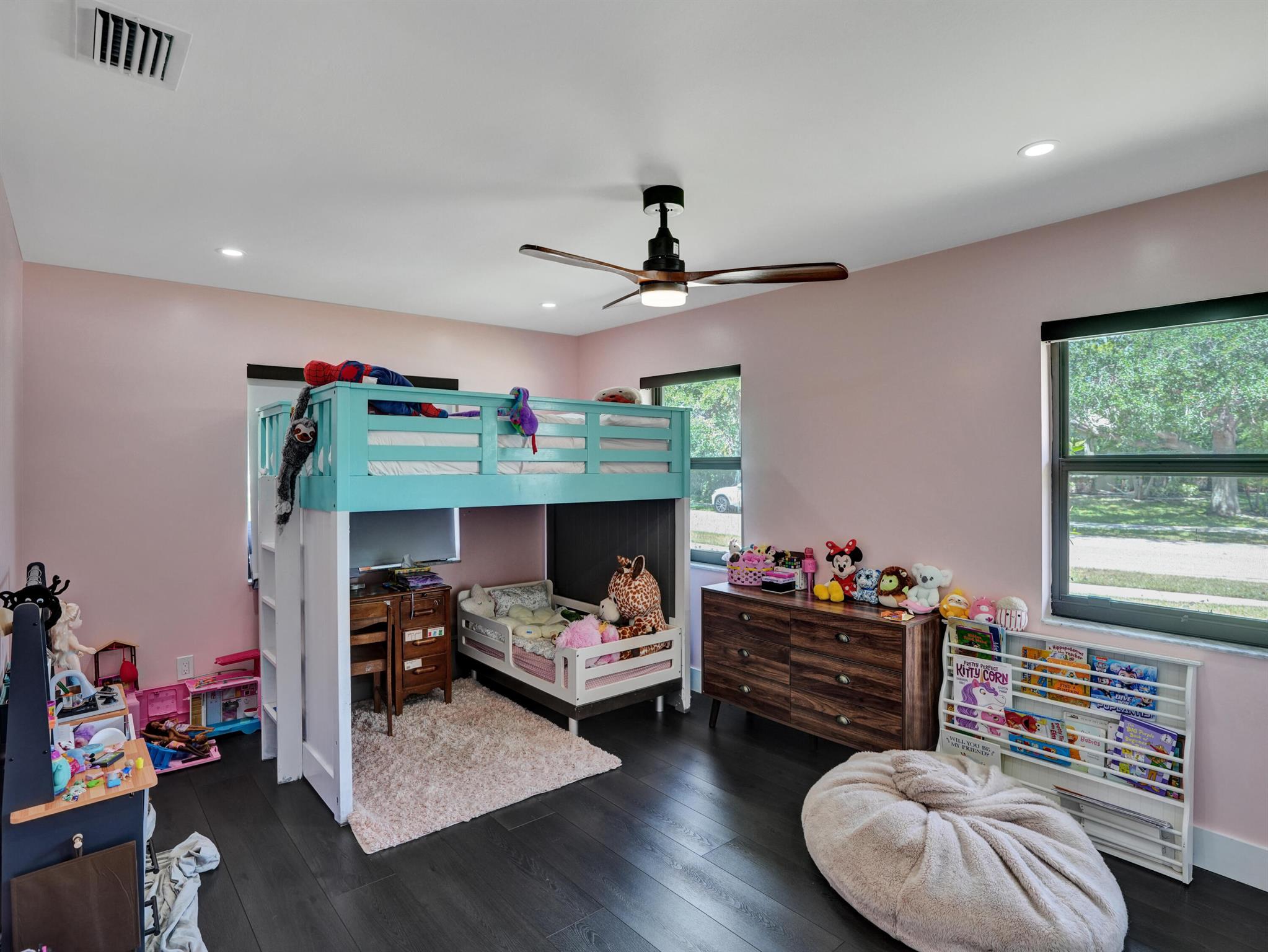 2708 NW 26th Circle