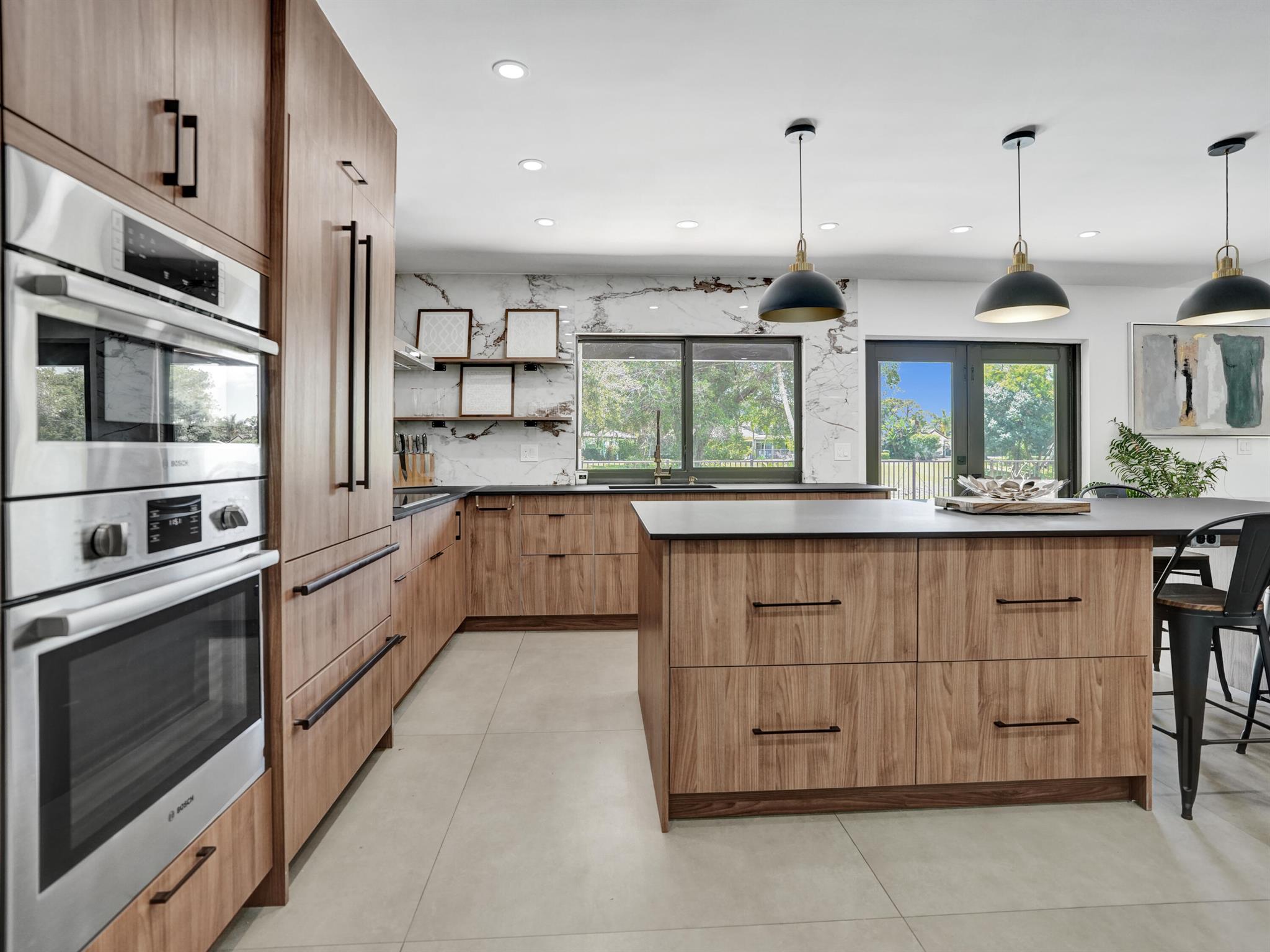 2708 NW 26th Circle