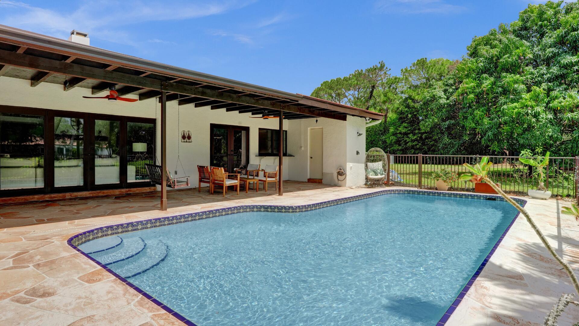2708 NW 26th Circle