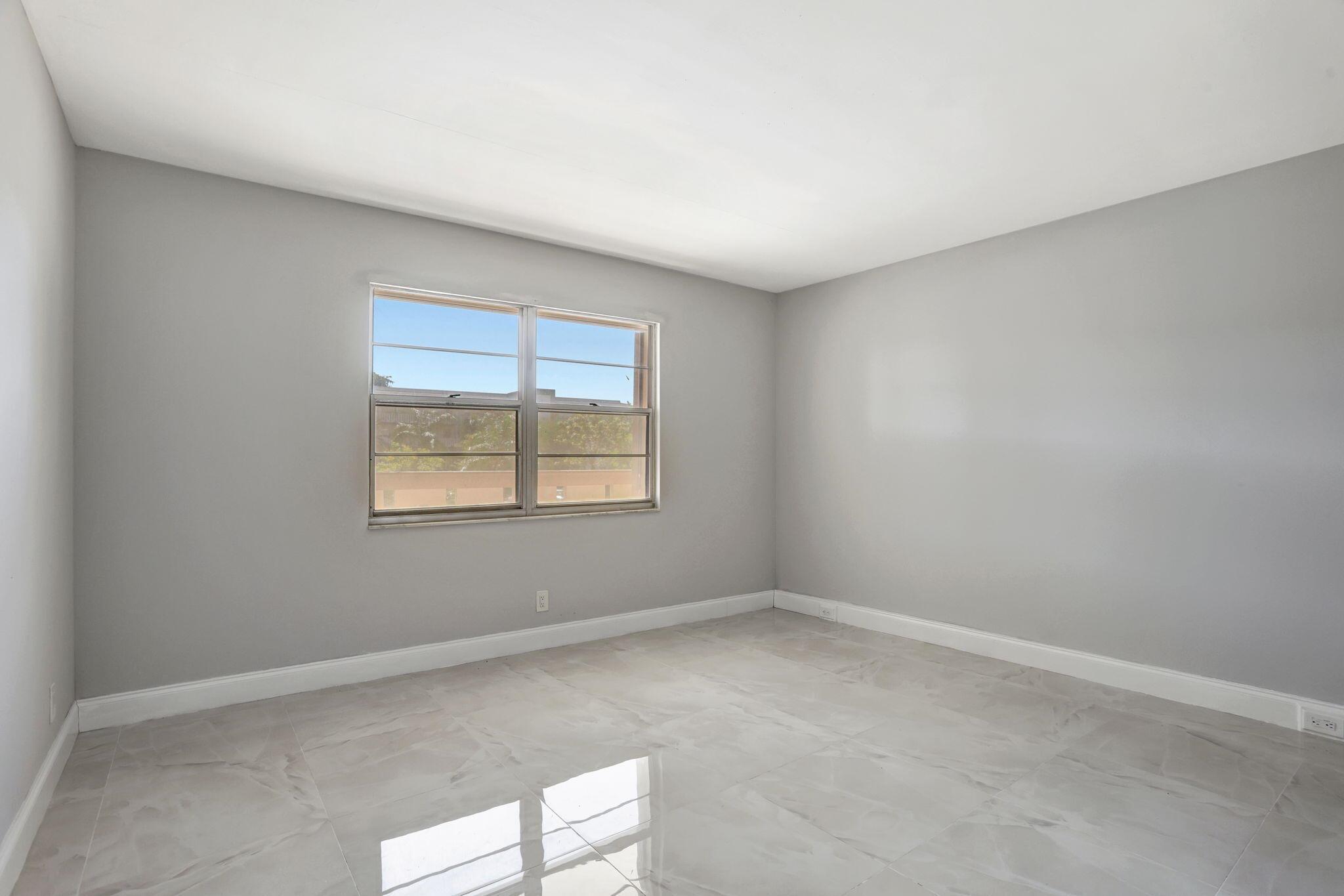 2202 Lucaya Bend G2