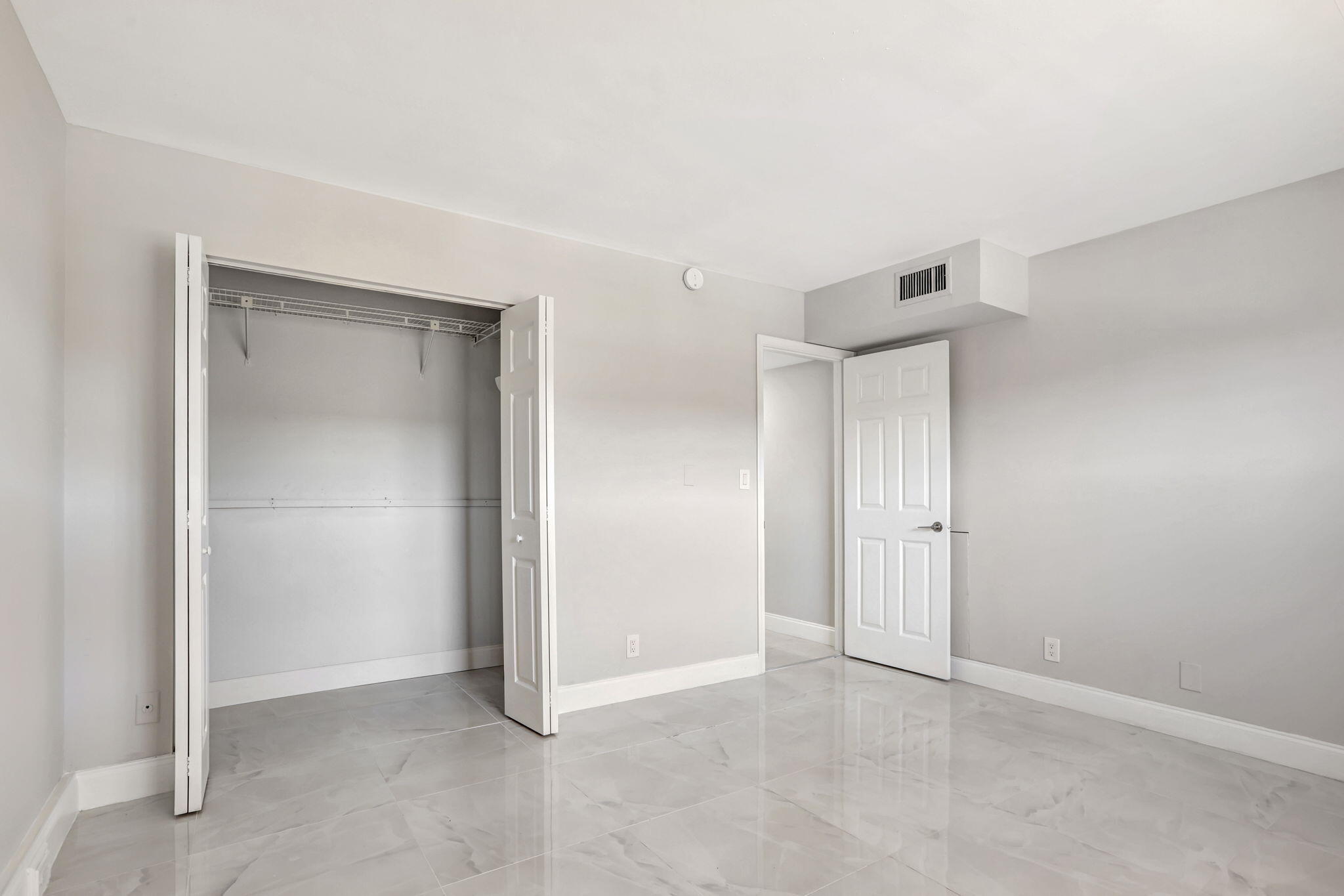 2202 Lucaya Bend G2
