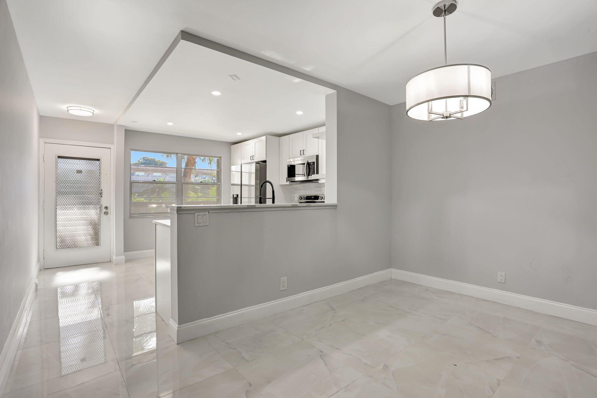 2202 Lucaya Bend G2