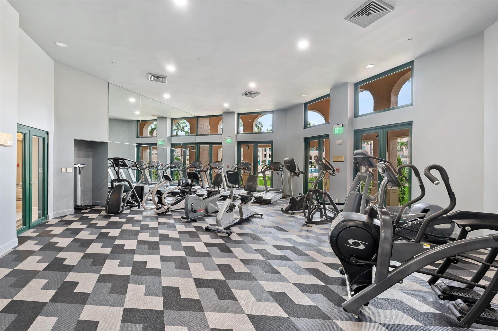 100 SE 5th Avenue 102