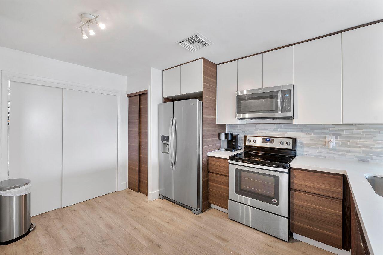 7508 La Paz Boulevard 304