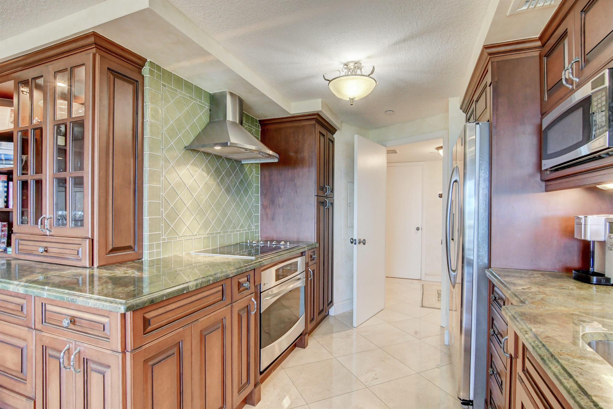 4301 N Ocean Boulevard 607