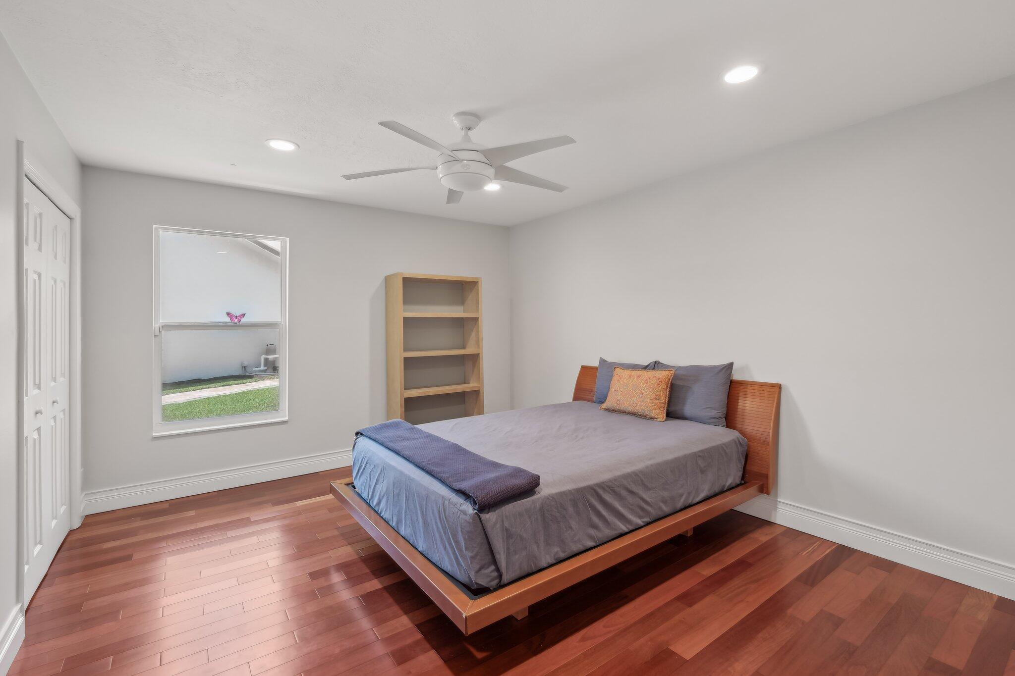 6085 Elmwood Drive