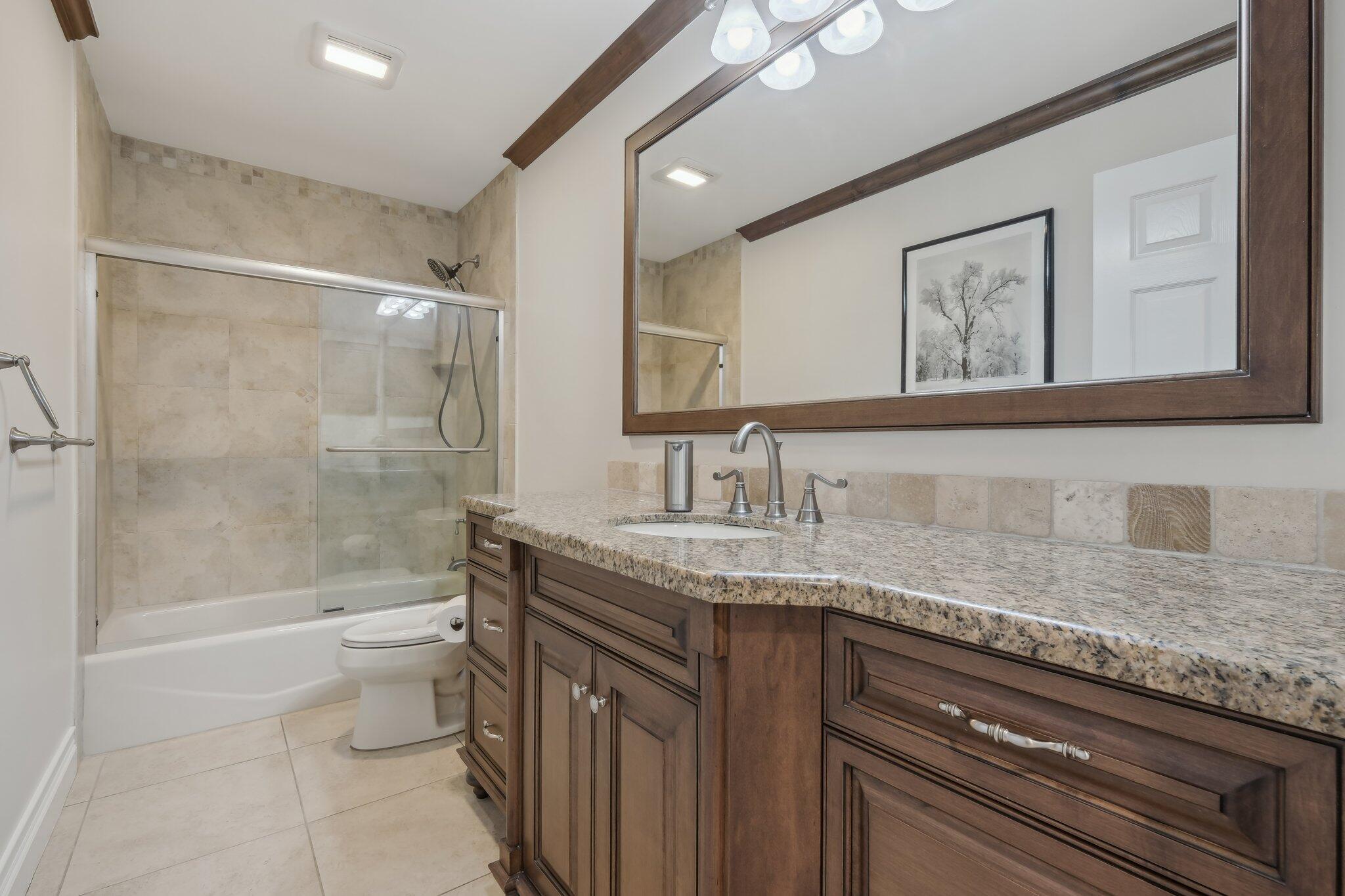 6085 Elmwood Drive