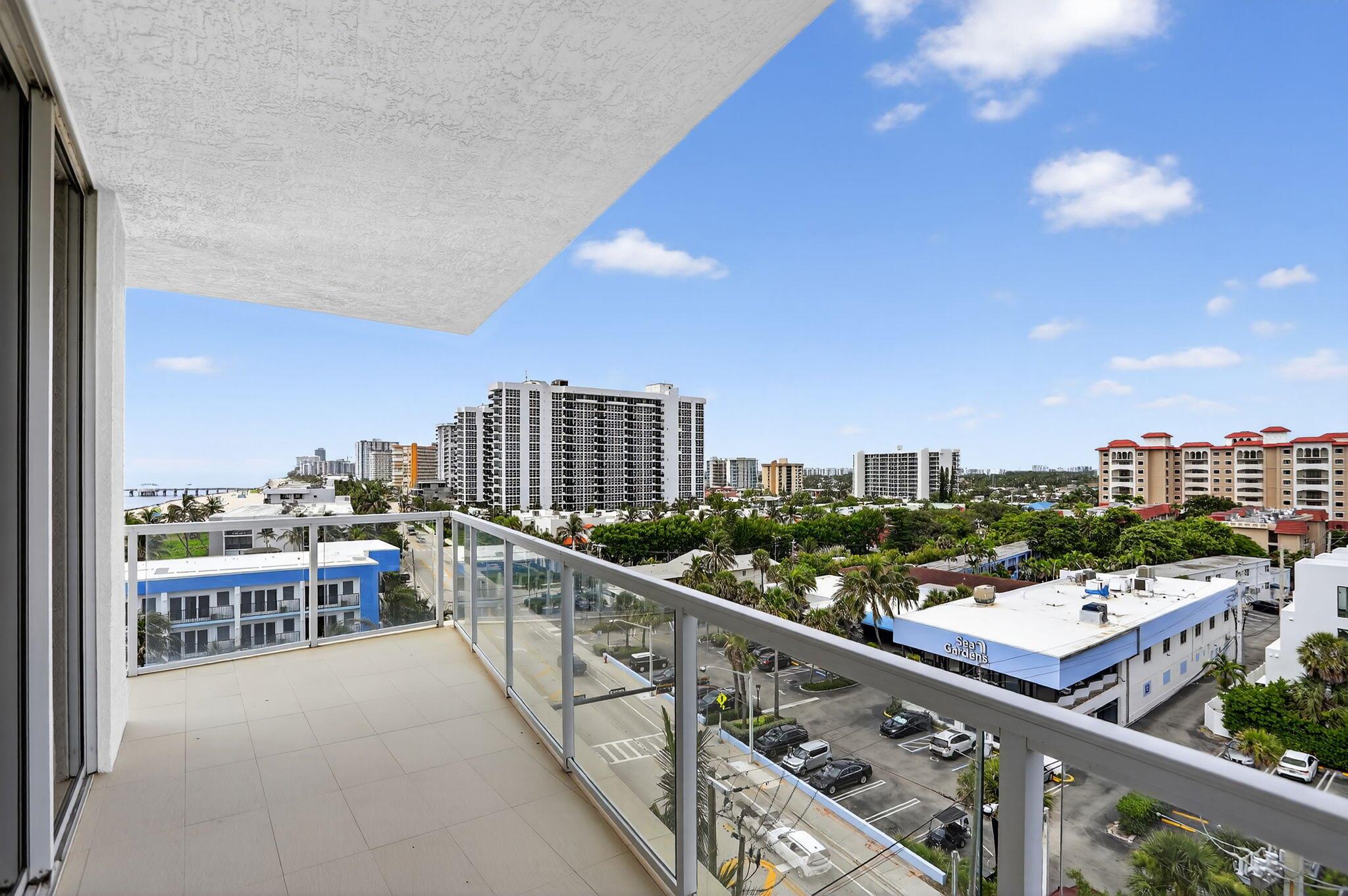 704 N Ocean Boulevard 701