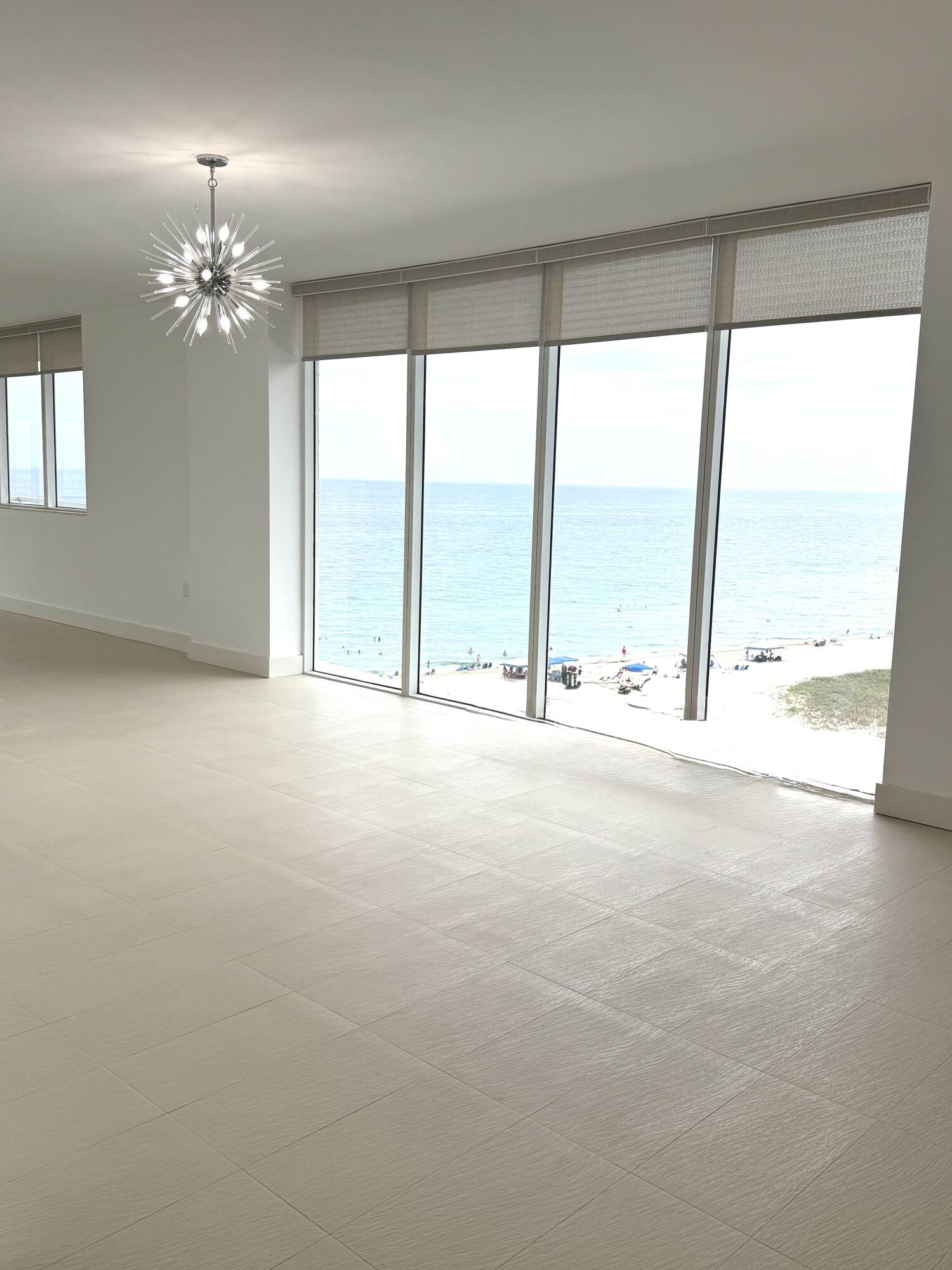 704 N Ocean Boulevard 701