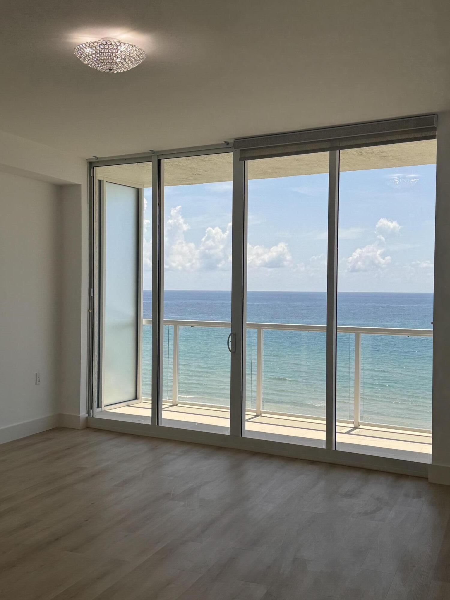 704 N Ocean Boulevard 701