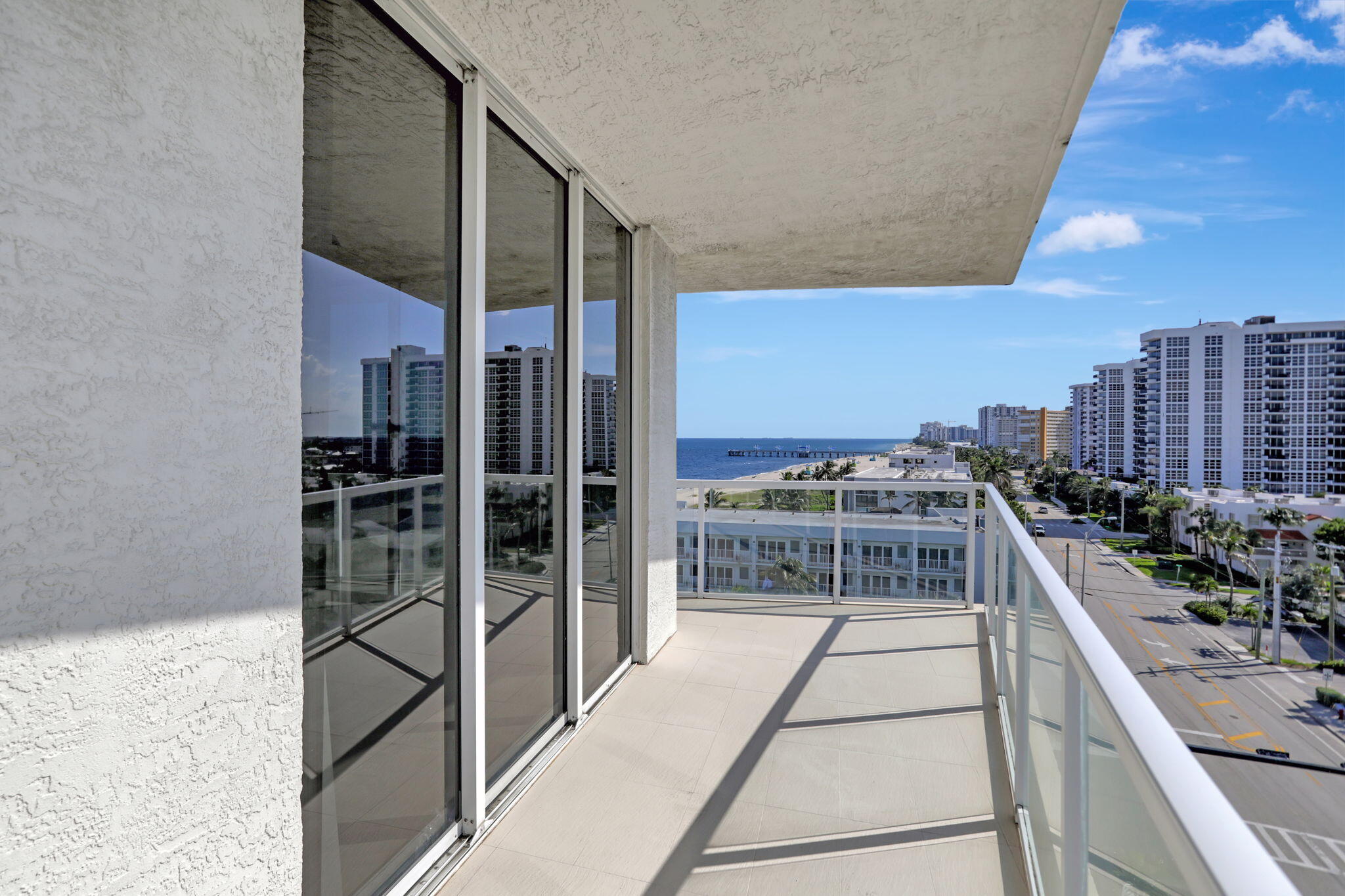 704 N Ocean Boulevard 701
