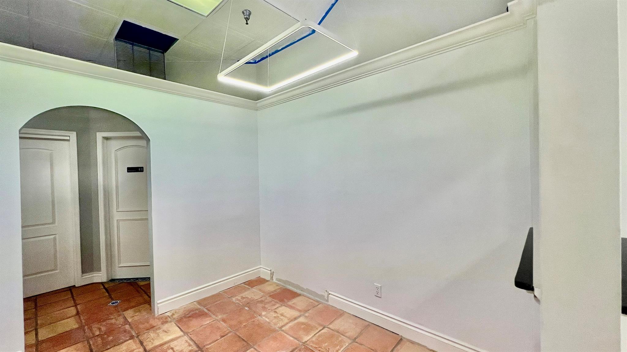 330 Clematis Street 113