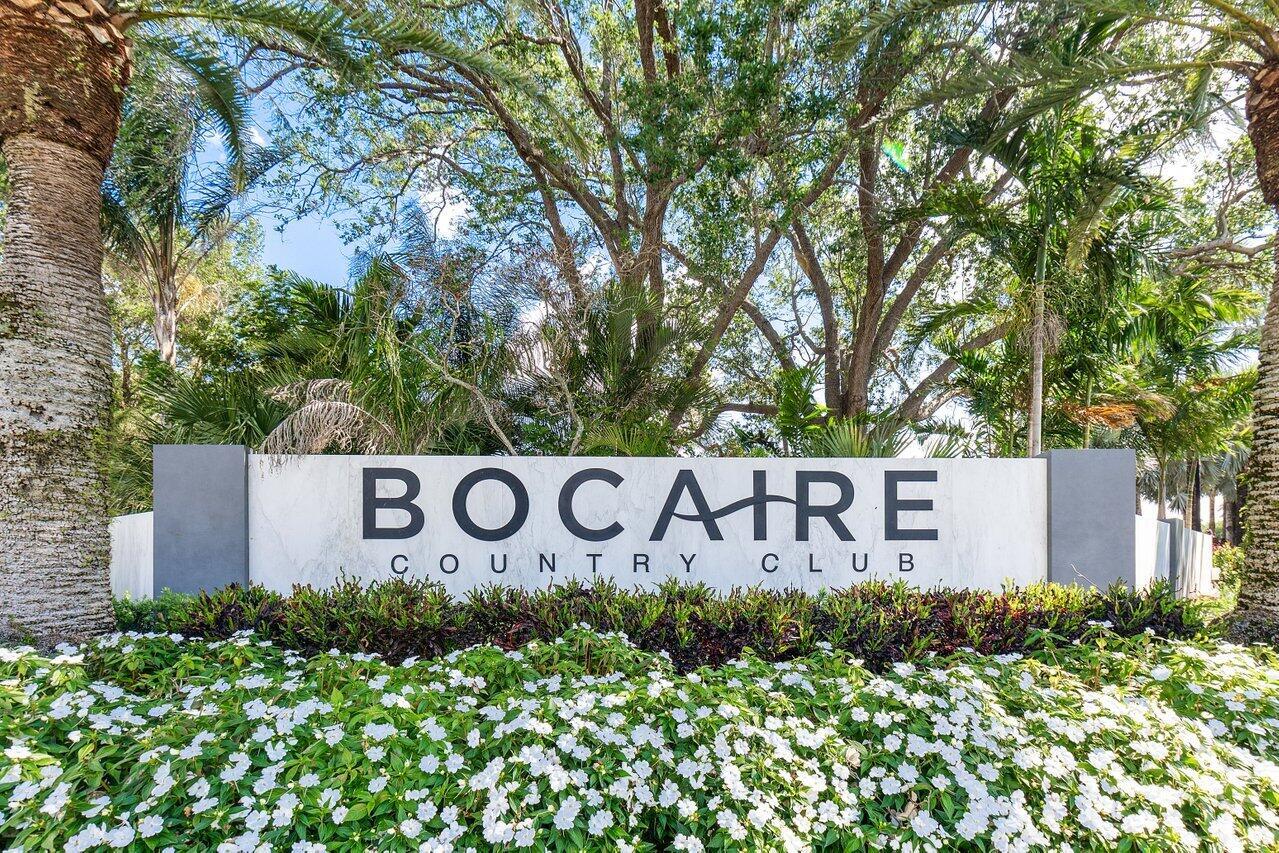 4484 Bocaire Blvd Boulevard