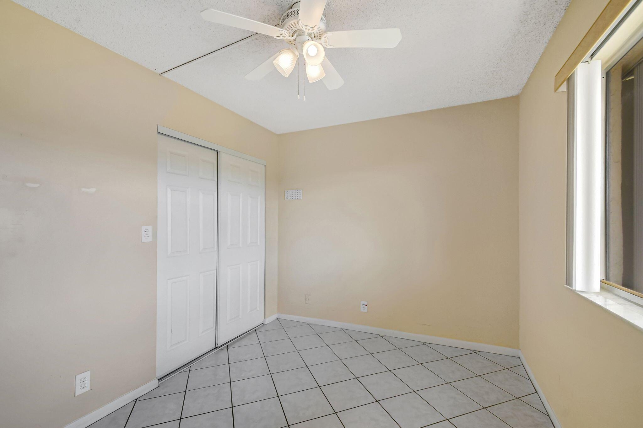 3186 Via Poinciana Drive 304