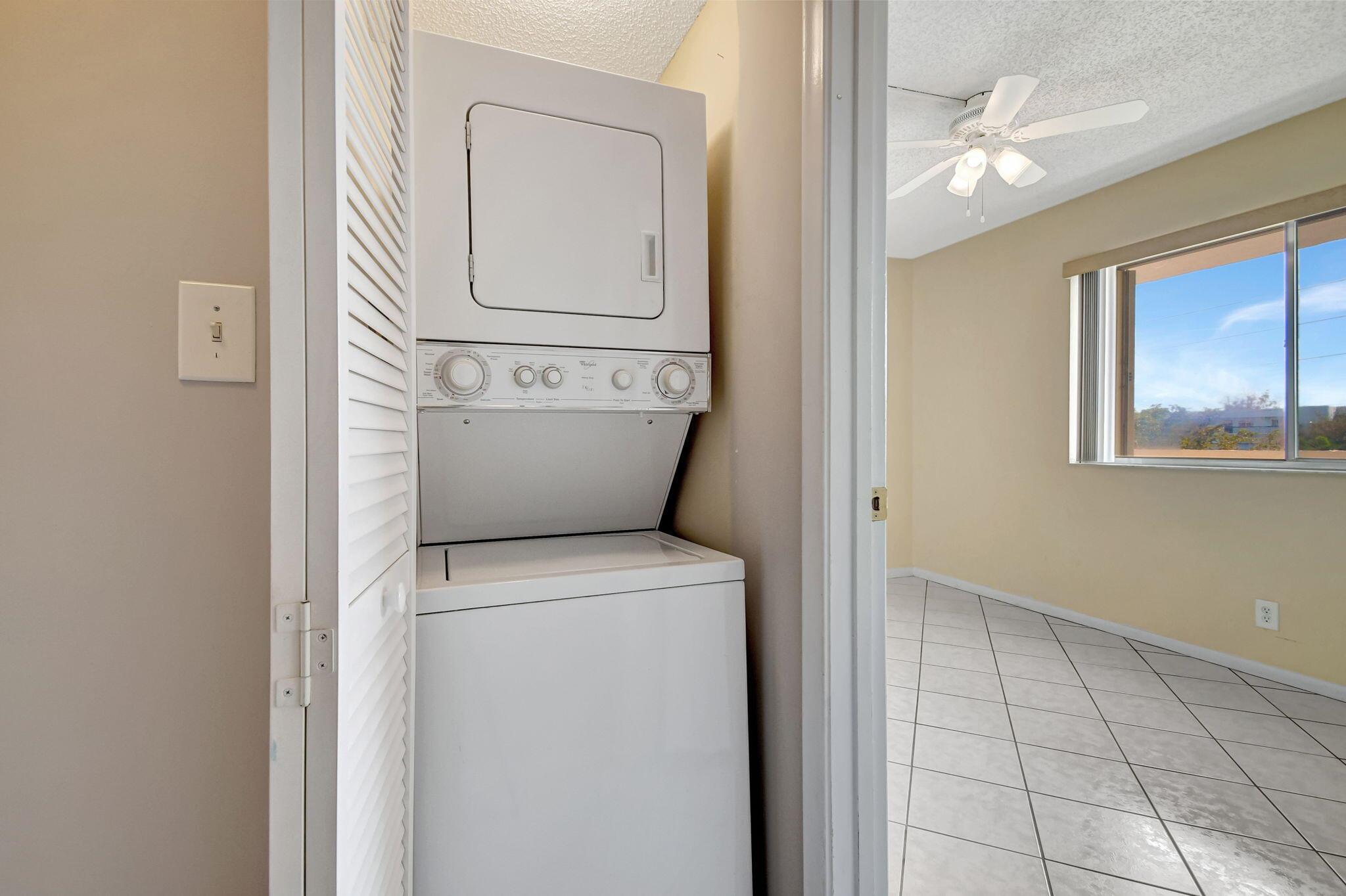 3186 Via Poinciana Drive 304
