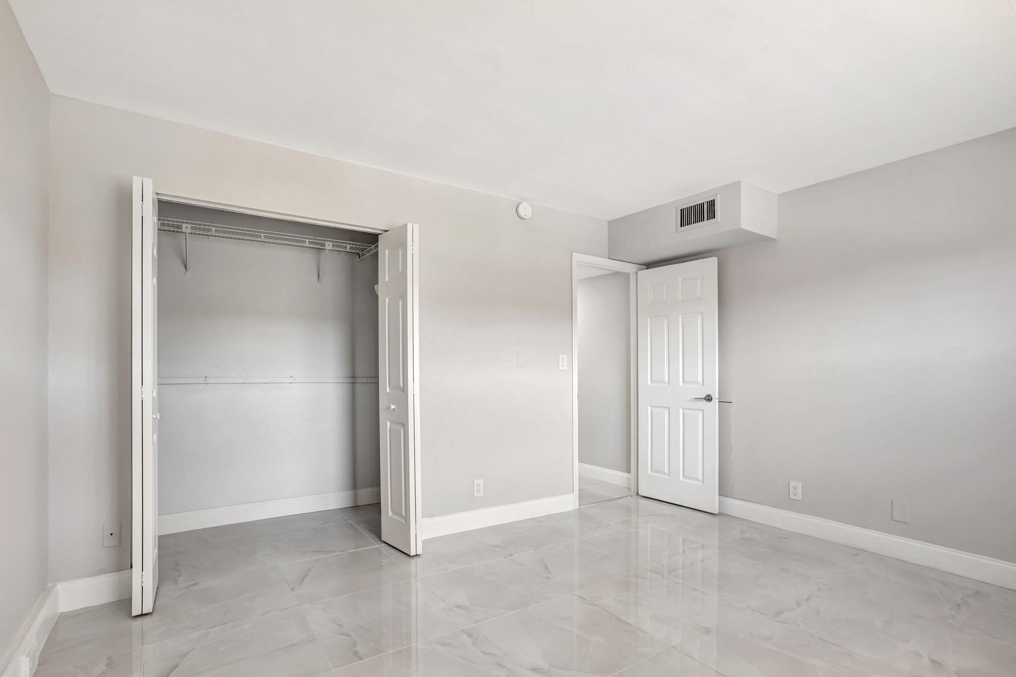 2202 Lucaya Bend G2