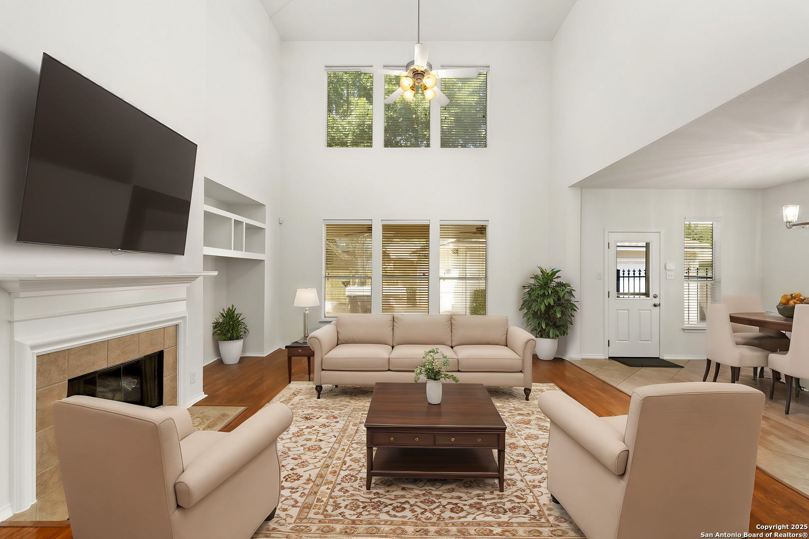 1743 Oak Sprawl