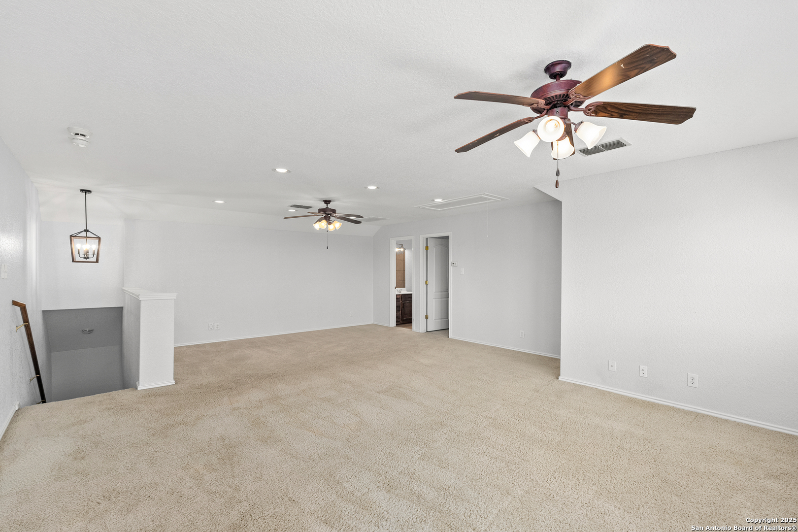 245 Kipper Ave