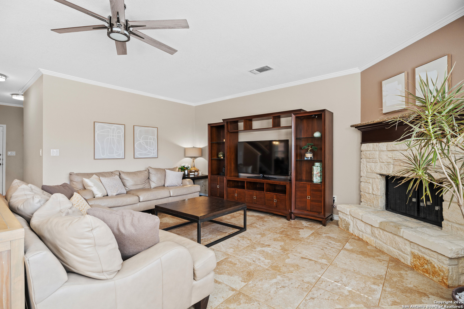 21318 La Pena Dr